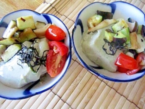 ∝10分抹茶豆腐と茄子焼き海苔奴サラダ∝